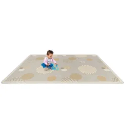 Baby Dots™ Carpet - 5'4