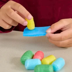 Colorations® 3D Building Puffs - 800 Pieces